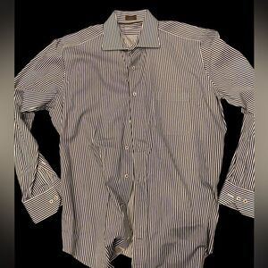 Peter Millar Men’s 100% Cotton Dress Shirt.  Size: L.  NWOT. Dark gray and white